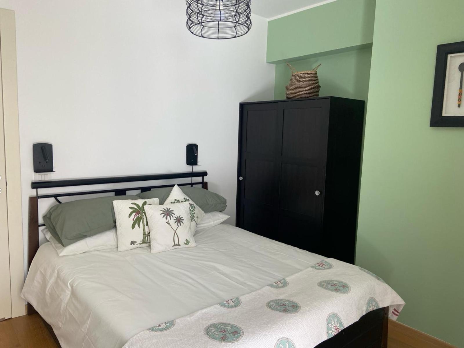 Casa Del Porto Apartment เปซาโร ภายนอก รูปภาพ